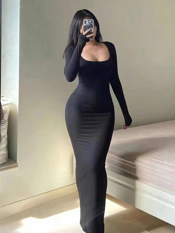 black Women's Solid Long Sleeve Bodycon Dress, Chic Basic Minimalist Causual Fashion Scoop Neck Long Dress, Womenswear
